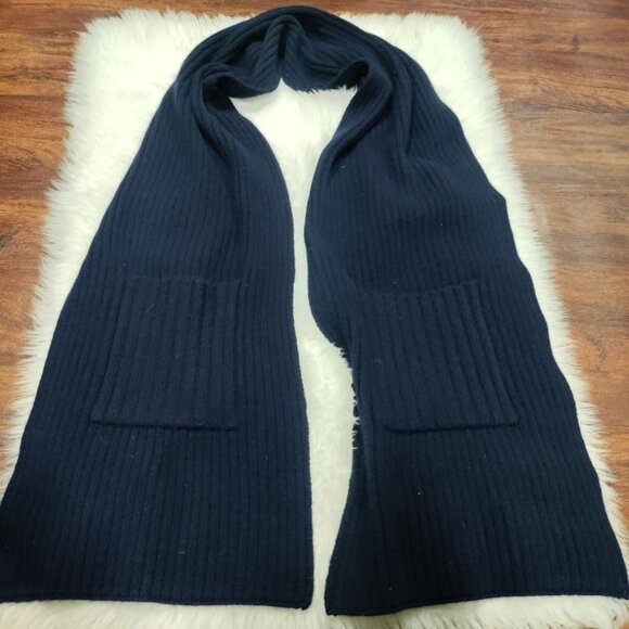 Navy Blue Cashmere Wool Blend With Pockets Ribbed Knit Scarf - Picture 4 of 7